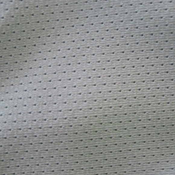 Alo Coolfit Sleeveless Tank Top - Picture 7 of 9